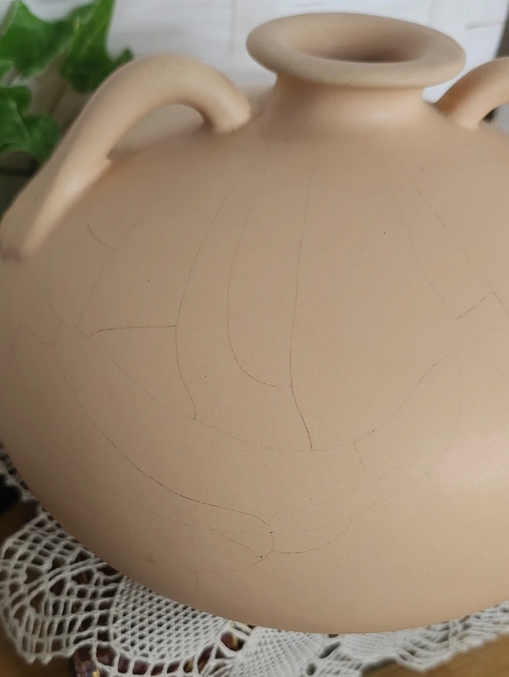👉*PIER 1* COOL RUSTIC CLAY AMPHORA-STYLE VASE WITH FAUX CRAZING SURFACE PATTERN